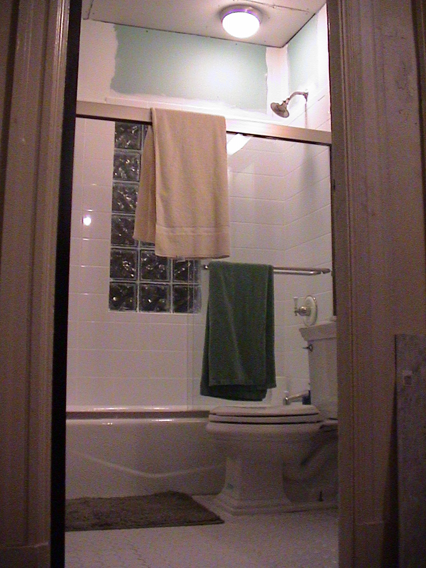 New Bathroom 18.jpg